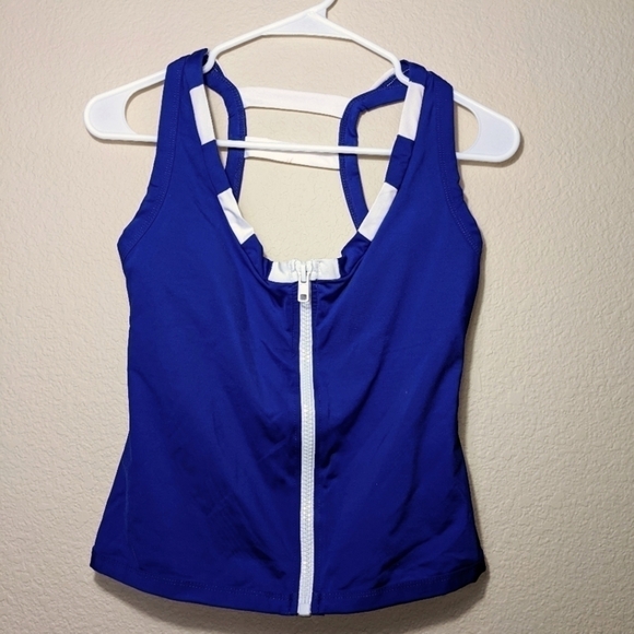 BECCA Zip Front Tankini Top Scoop Neck - Picture 2 of 6